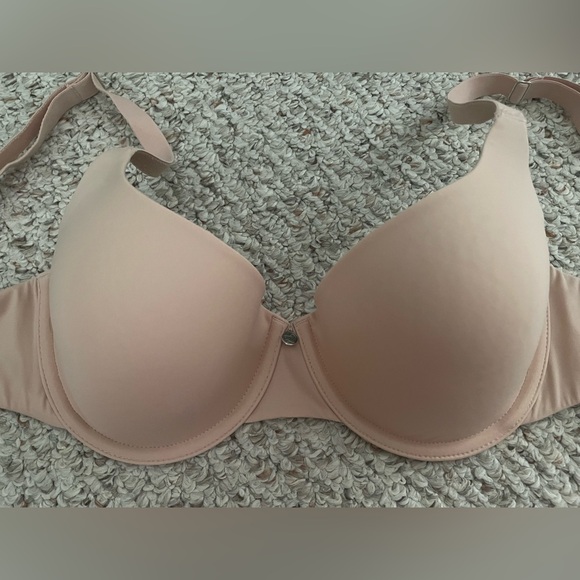 30DDD/E Tshirt bra - Picture 2 of 8